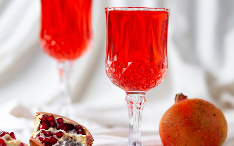 Best Skin care pomegranate juice for skin | breezeaprilshop.com 