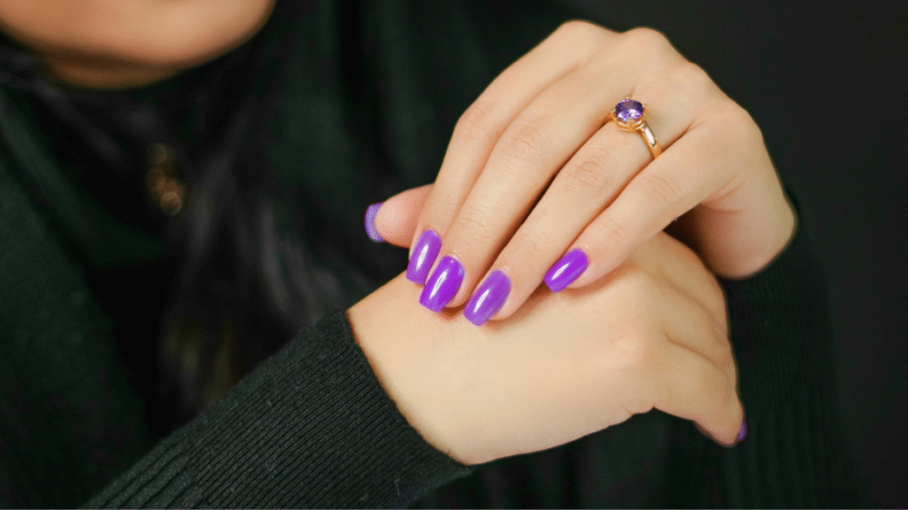 Minimalist simple nail designs at home with pastel colors